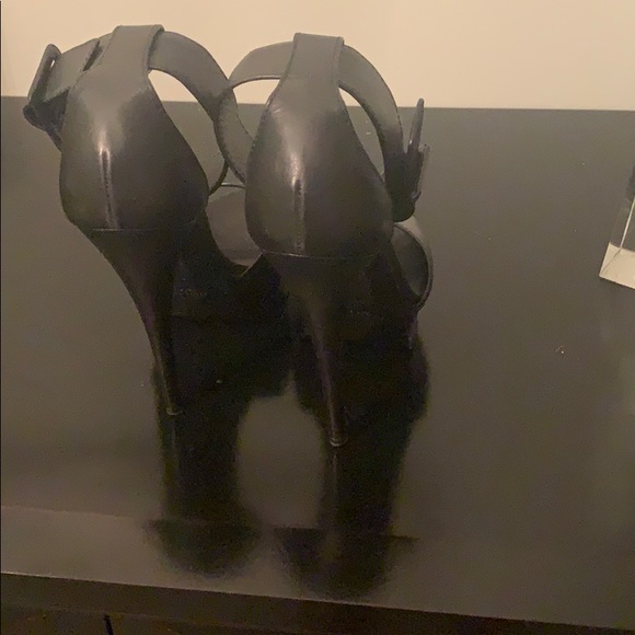 Yves Saint Laurent Platform Sandals - Picture 4 of 5